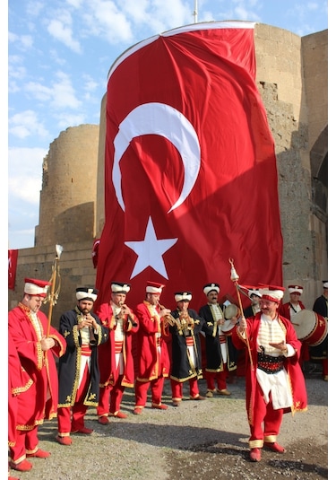 4X6 Metre En Alpaka Aplike Kumaş Türk Bayrağı