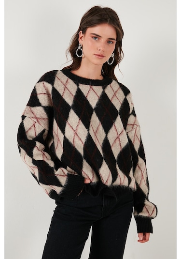 Lela Oversize Fit Bisiklet Yaka Baklava Desenli Yumuşak Dokulu Bayan Kazak 4616223 Siyah