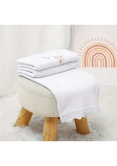 Maxaccess 1 Adet Bebek Dalga Dantel İşlemeli Çiçekli Bebek Örgü Battaniyesi Beyaz Beyaz