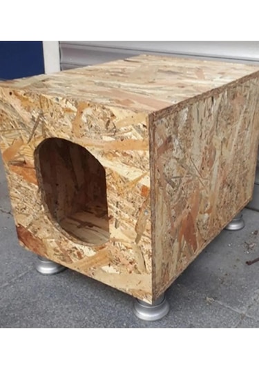 Apak Ahşap Lüx Dış Mekan Plastik Ayaklı Osb Kedi Evi 40 x 35 x 30 CM