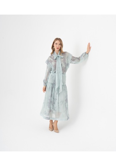 Fırfır Detaylı Transparan Çiçek Desenli Bağlama Yakalı Takım Yeşil