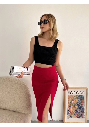 Yırtmaçlı Esnek Kumaş Midi Boy Etek Koyu Kırmızı Kırmızı