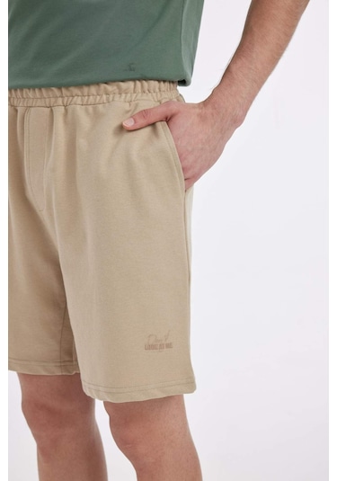 DeFacto Slim Fit Dar Kesim Dar Paça Şort A3893AX24HSBG732