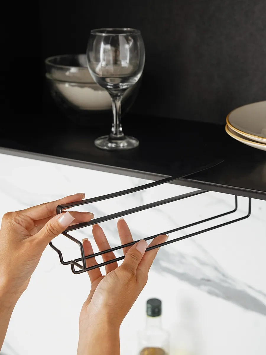 Dolana Delme Gerektirmeyen Asılı Kadeh Askısı 36653802 Siyah