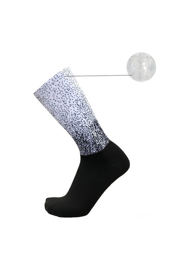 Jeehugo Spor Atletik Çoraplar: Dayanıklı Nilon Taban, Soluk Fonksiyonel Üst, Sürekli Konumda Silikon, Bisiklet, Koşu, Dağcılık İçin Orta Boy Çok Renkli