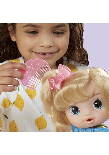 Baby Alive  Bebeğimle Eğlenceli Yudumlar Sarışın F7356