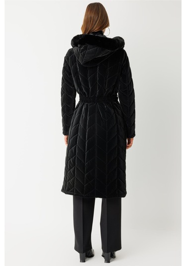 Kapitone Ara Boy Kaban Siyah Siyah