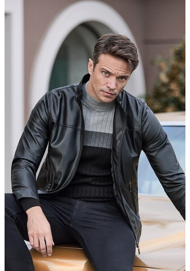 Siyah Uzun Kol Kendinden Desenli Örme Yarım Balıkçı Yaka Classic Slim Fit Triko 1012245154 Siyah