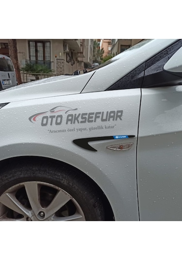 Hyundai Coupe Çamurluk Venti Parlak Siyah Logolu