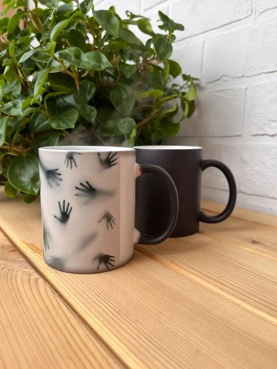 Cup-cup Yılbaşı Hediyesi İçin Bukalemun Baskılı Kupa 330ml 98870288 Siyah