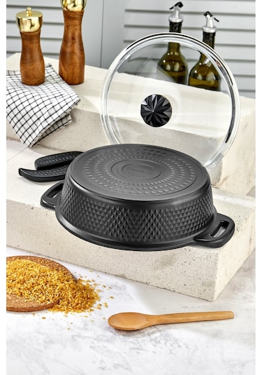 Cooker Kristal Serisi Döküm Granit Silikon Saplı 28 Cm Basık Tencere Siyah