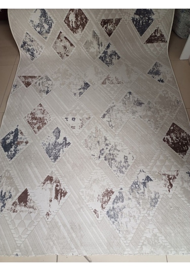 Venüs Renkli Klasik Yıkanabilir Kaymaz Taban Dört Mevsimlik Salon, Banyo, Balkon, Genç Odası Kesme Halı Çok Renkli