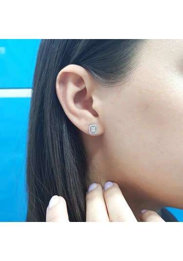 Lova 0,32 Karat Baget Pırlanta Küpe - 3040106