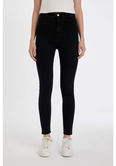 DeFacto Yüksek Bel Bilek Boy Jean Pantolon C8545AX24WNNM36 DeFacto Yüksek Bel Bilek Boy Jean Pantolon C8545AX24WNNM36