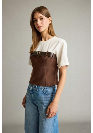 Defacto Bisiklet Yaka Kemer Detaylı Kısa Kollu Bluz G4709ax25wnbn306 Kahve-bn306