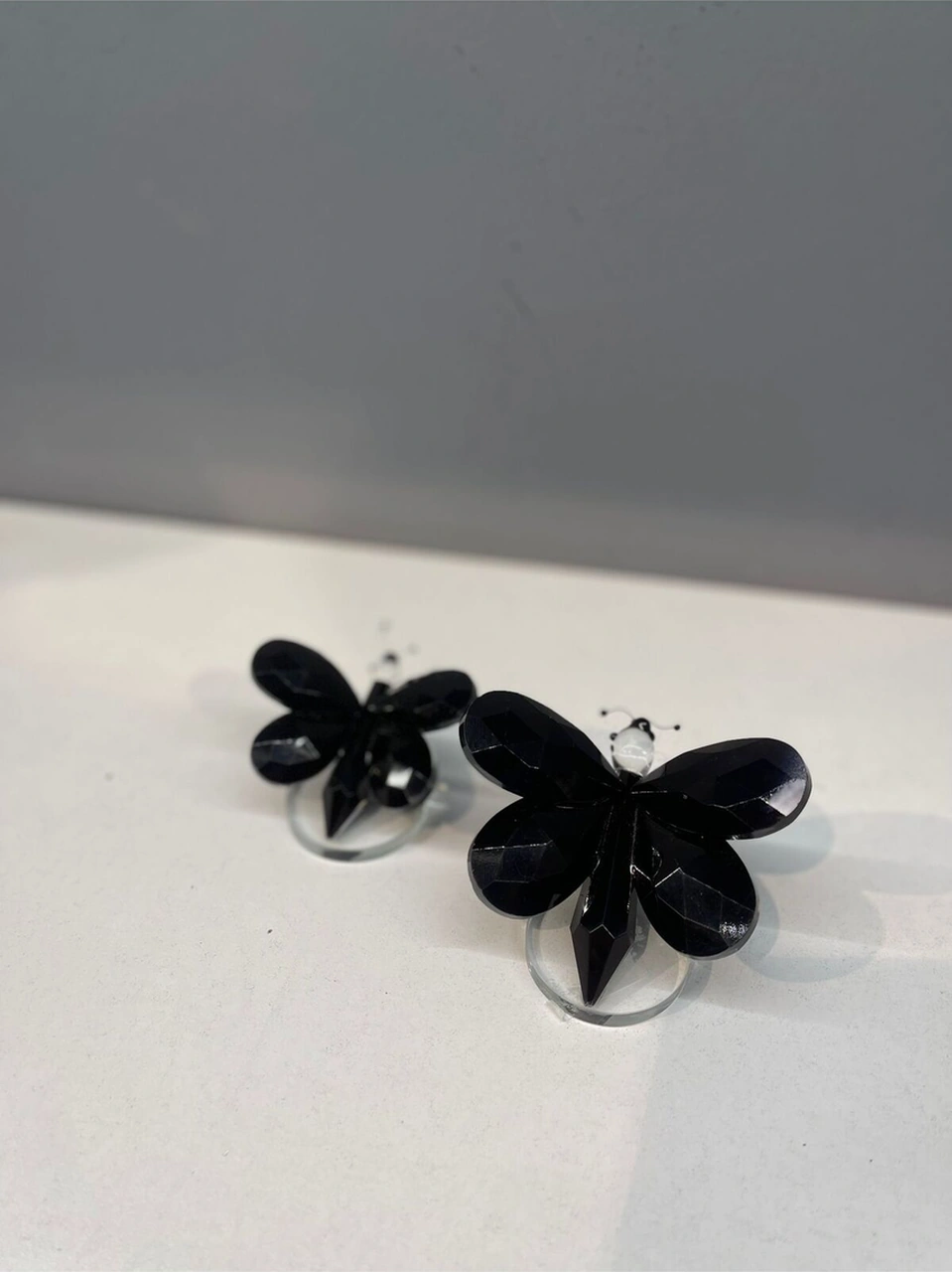 Dekoratif Kristal Cam Ikili Kelebek Biblo Siyah .