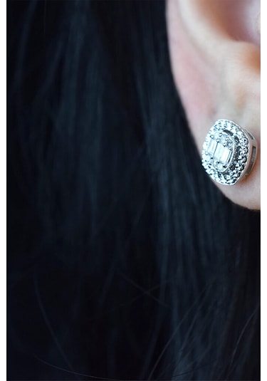 Modern Tasarım 0.24 Ct Baget Kare Tektaş  Küpe