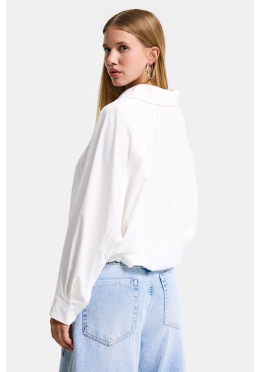 Itsbasic Kadın Beyaz Renk W5 Oversize Özel Organik Kumaş Tasarım Gömlek Ceket