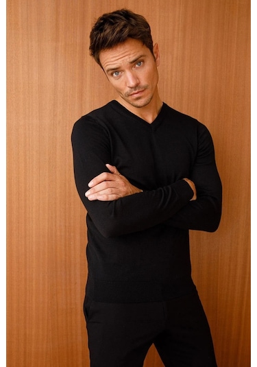 Desen Triko Erkek Basic V Yaka İnce Triko Kazak 02421602 Siyah Siyah