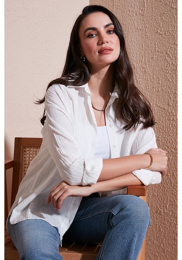 Lela Regular Fit Uzun Kollu Dokulu Bayan Gömlek 6772799 Beyaz