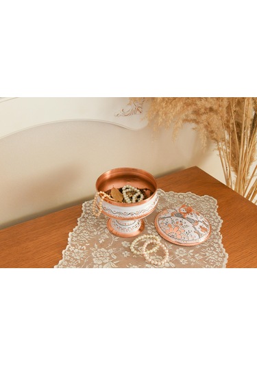 Erzincan El İşlemeli Bakır Ayaklı Şekerlik No:3 Beyaz