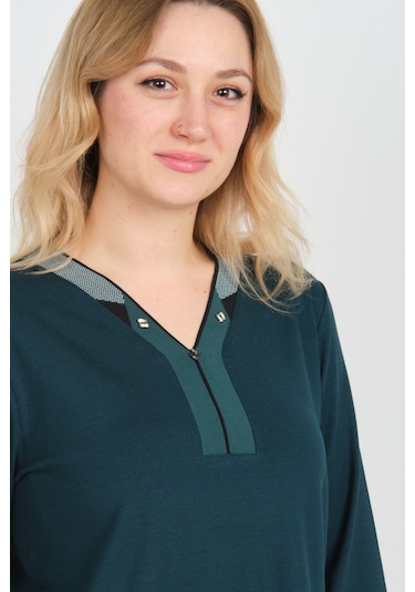 Detay Triko Kadın V Yaka Ve Yakası Taş Detaylı Uzun Kollu Anne Bluz 5711 Zümrüt Zümrüt