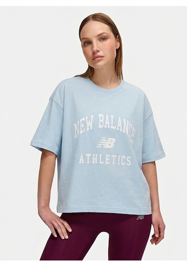 New Balance Lifestyle Women Tshirt Mavi