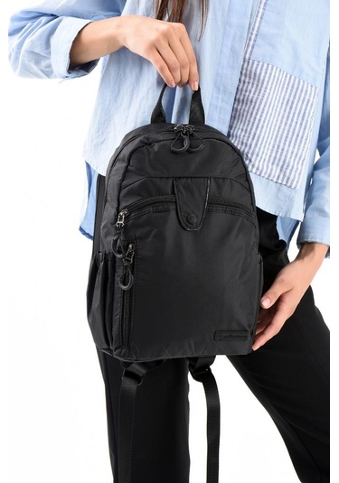 Unisex Sırt Çantası Paraşüt Kumaş Hafif Çok Cepli Yağmur İtici Kumaş 32 22 Cm 571 Collection Siyah