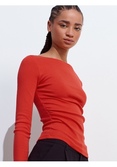 Dilvin 31401 Büzgülü Kayık Yaka Top-kırmızı Kırmızı