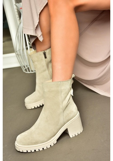 Fox Shoes R654006502 Bej Hakiki Deri Süet Kalın Topuklu Kadın Bot Bej