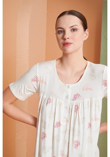 Pjs Kadın Yaprak Desenli Düğmeli Yaka Kısa Kol Gecelik Ekru