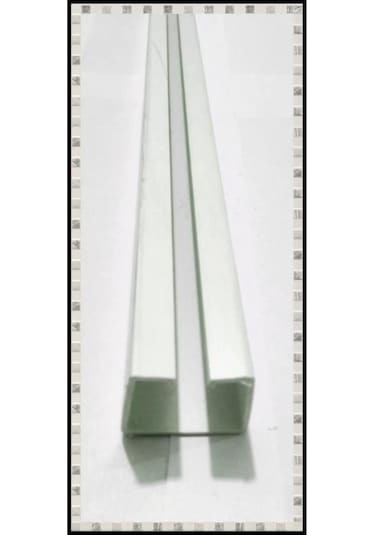 Akordeon Kapı Rayı 3x3cm, Beyaz Düz Renkli, 87cm