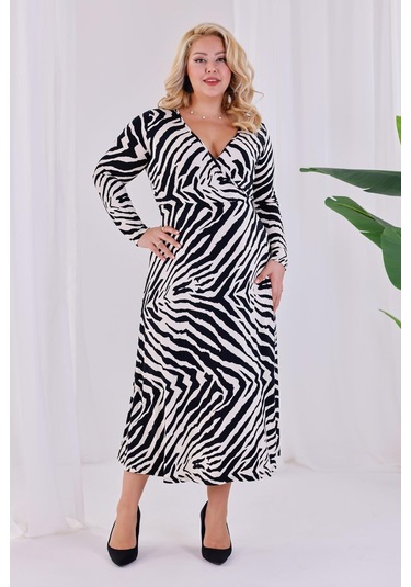 Kadın Siyah Beyaz Zebra Desen Kruvaze Yaka Büyük Beden Esnek Maxi Elbise Siyah - Beyaz