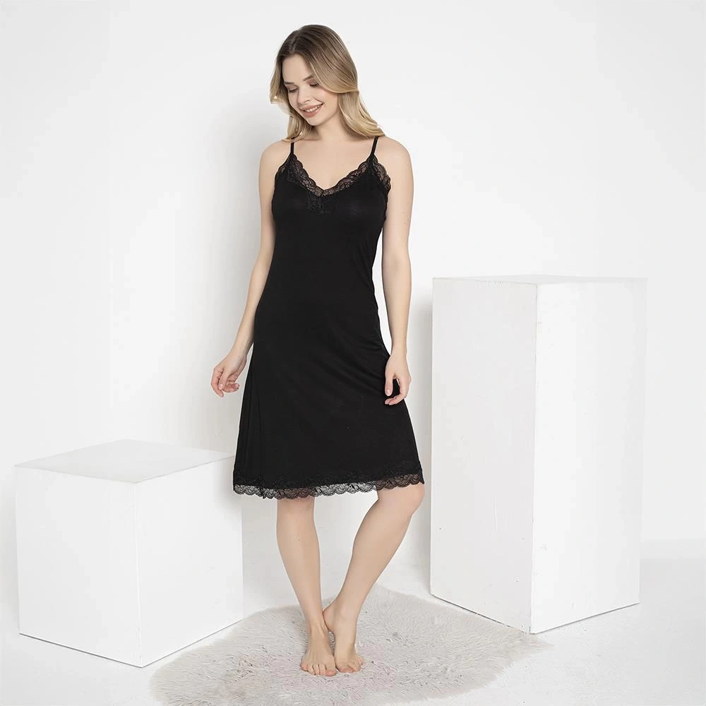 Confeo C840-601 Kadın Viskon İp Askılı Gecelik Kırmızı