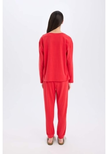 Defacto Fall İn Love Yılbaşı Temalı Pijama Takımı Uzun Kollu Üst Esnek Belli Uzun Alt D2290ax24wnrd59 Kırmızı Defacto Fall İn Love Yılbaşı Temalı Pijama Takımı Uzun Kollu Üst Esnek Belli Uzun Alt D2290ax24wnrd59 Kırmızı