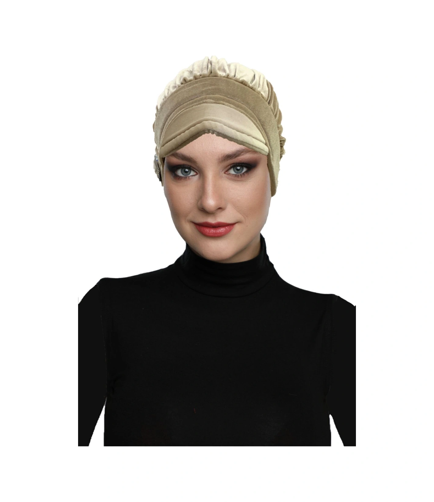 Kadife Şapka Toka Detaylı Bej Hazır Türban Tesettür Bone Bej