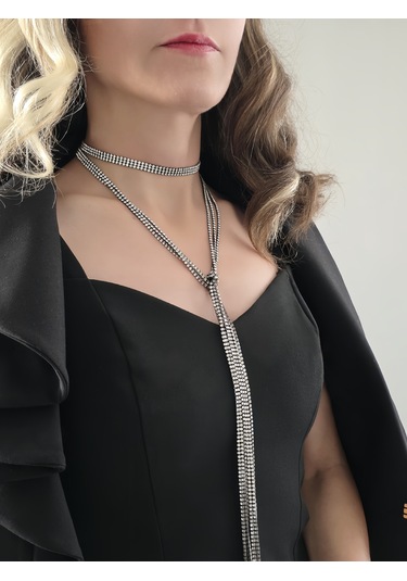 Gümüş Kaplama Siyah Üç Sıralı Su Yolu Şal Model Kolye Siyah