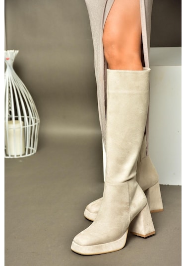 Fox Shoes R282230102 Bej Süet Kalın Topuklu Kadın Çizme Bej