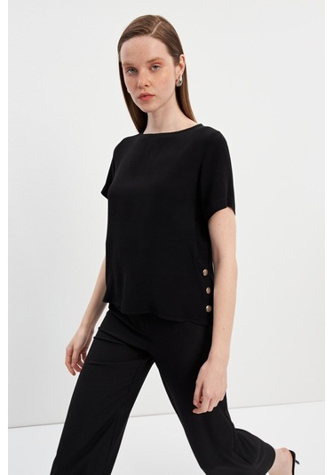 Stella Pulvis Siyah Düğme Detaylı Kısa Kol Maroken Bluz