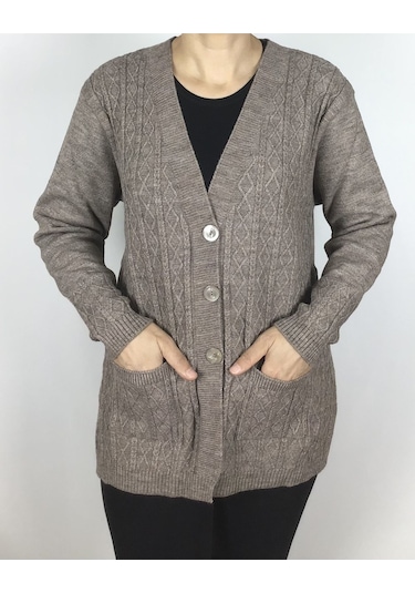 Önü Düğmeli Cepli Yünlü Kısa Anne Hırka Vizon