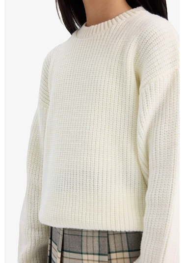 Defacto Kız Çocuk Standart Fit Bisiklet Yaka Triko Kazak C6909a825auer105 Ekru