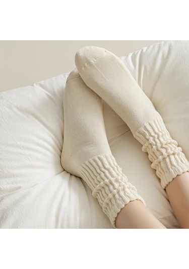 Monyee Bej 27cm Uzunlukta Dik Çizgili Kumaş Çorap - 95% Poliester 5% Spandeks 1 Adet Bej