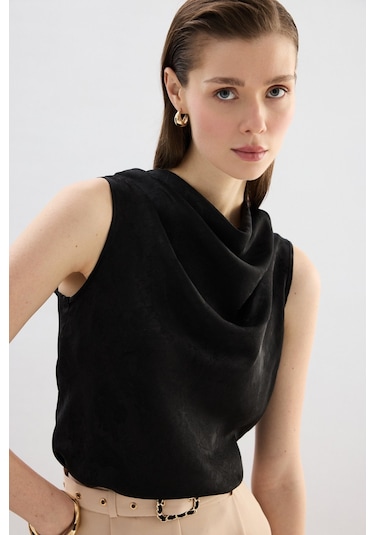 Sateen Degaje Yaka Bluz - Siyah-136752 Siyah