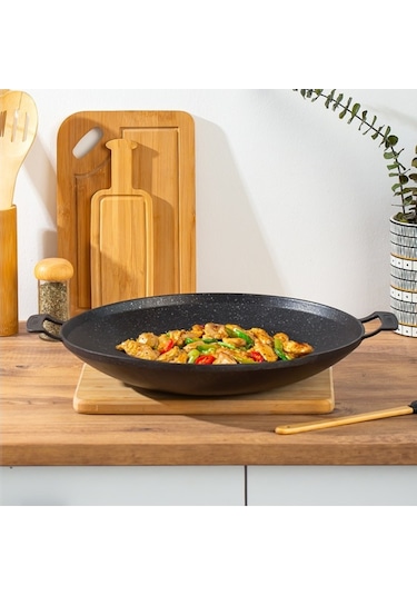 Granit Döküm Saç Kavurma Tavası 34 Cm Siyah