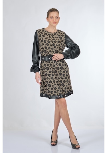 Unique Mode Yuvarlak Yaka Leopar Desenli Siyah Kadın Elbise UW233