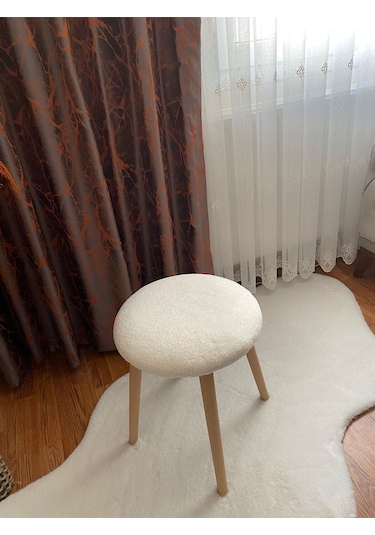 Ahşap Ayak Dekoratif Peluş Puf Tabure Beyaz