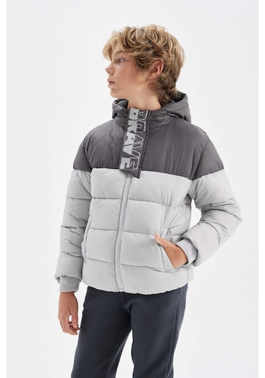 DeFacto Erkek Çocuk Su İtici Kapüşonlu Polar Astarlı Fermuarlı Cepli Mont C5509A824WNGR253