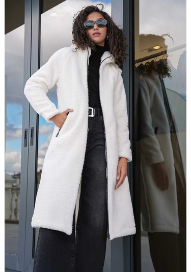 Giyim Dünyası Kadın Peluş Kapşonlu Uzun Kaban Ekru 001