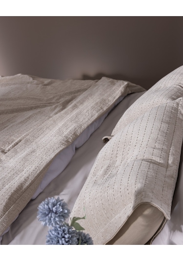 Madame Coco Feolette Çift Kişilik Yatak Örtüsü - Ekru Ekru