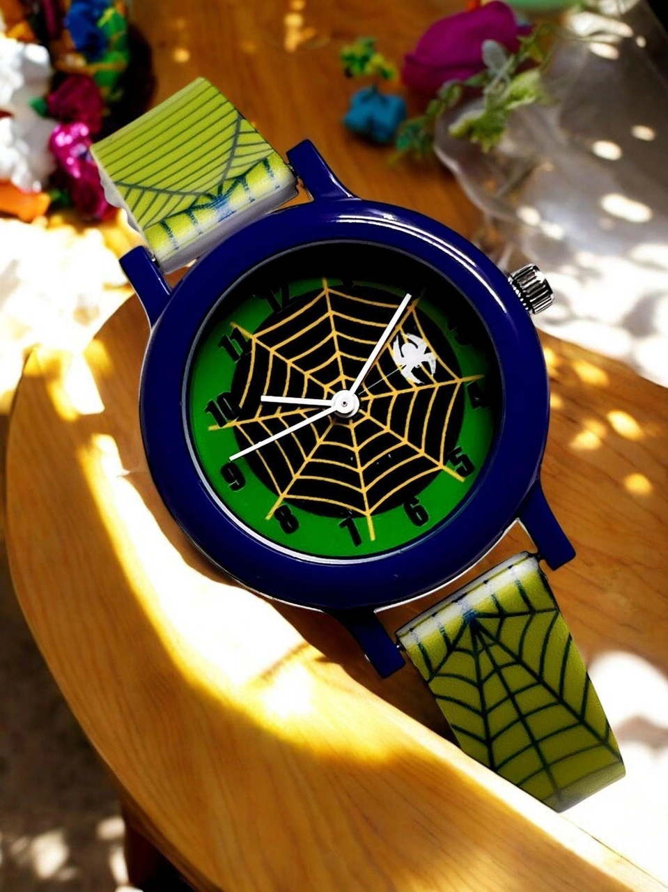 Coliseum Renkli Ve Figürlü Özel Kutulu Çocuk Kol Saati Ft.cls.ck04 Çok Renkli